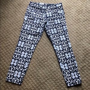 Gap Skinny Printed Capri